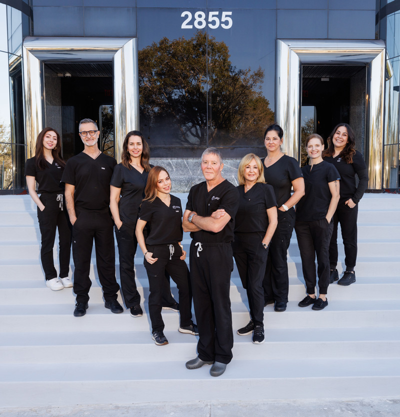 Experienced plastic surgery staff at Vitruvian Institute in Coral Springs, FL